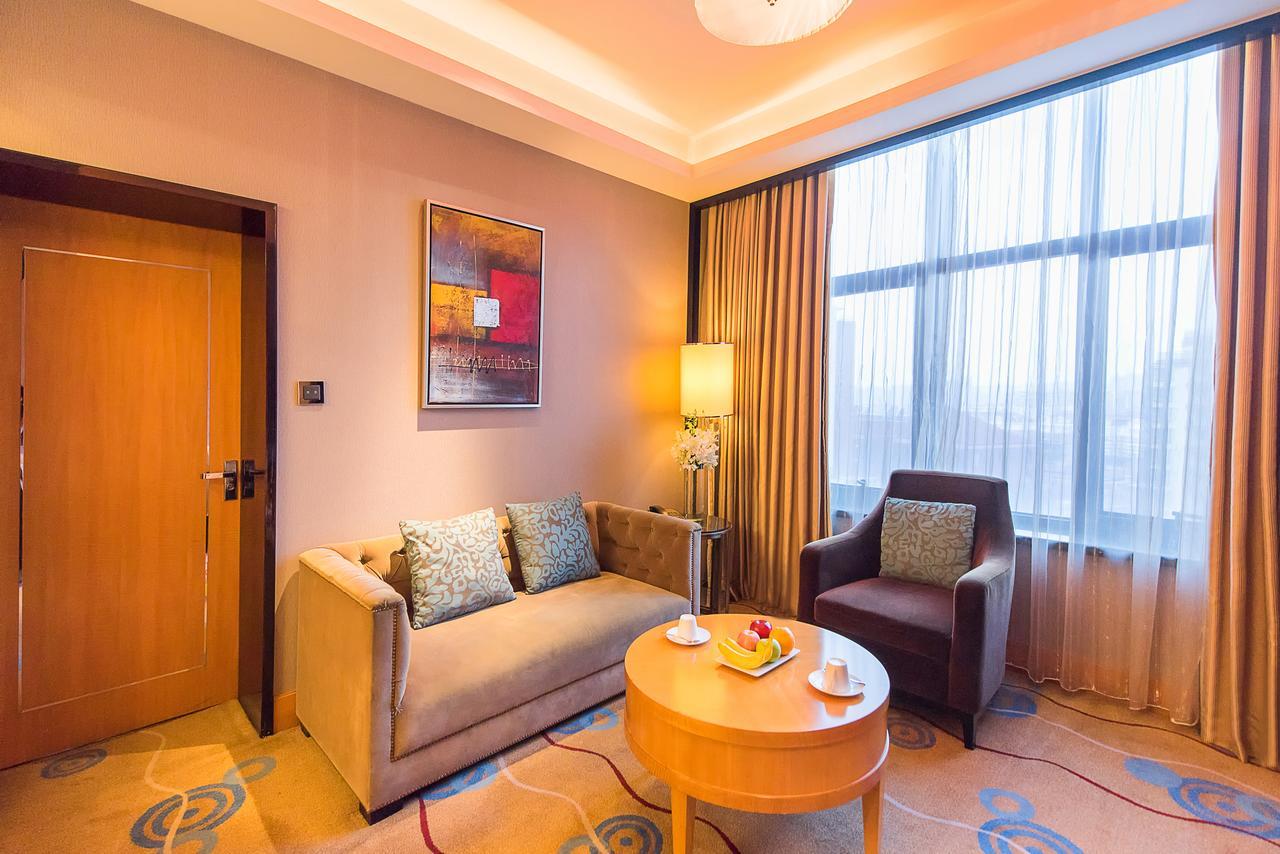 Howard Johnson Kaina Plaza Changzhou Changzhou  Extérieur photo